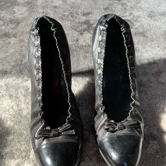 Black Chanel Heels - Picture 1 of 6